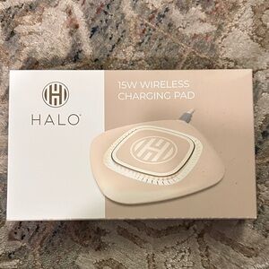 Halo Wireless Charging Pad in Cream